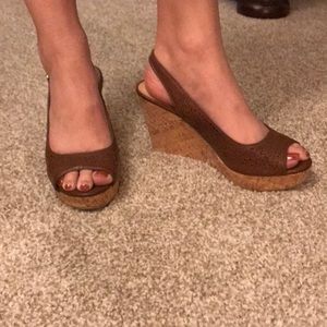 Brown wedges